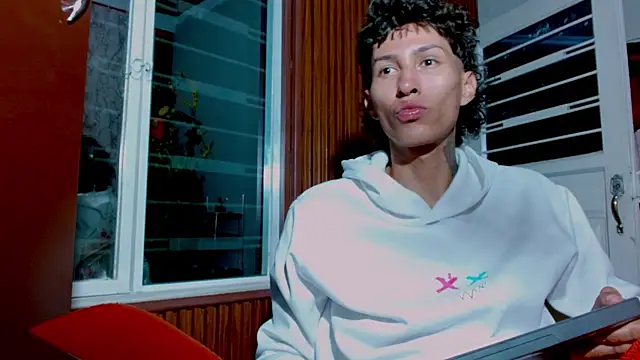 Snapshot of Daniel_DLuxxx chatting on March 17, 2026, 4:37 am Daniel DLuxxx online show from March 17, 2026, 4:37 am