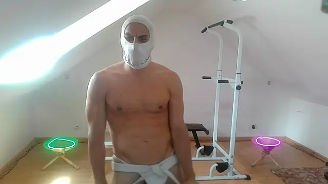 NinjaLaser online show from July 24, 2026, 11:28 am