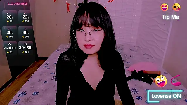 Akiko Yun online show from March 28, 2026, 11:44 am