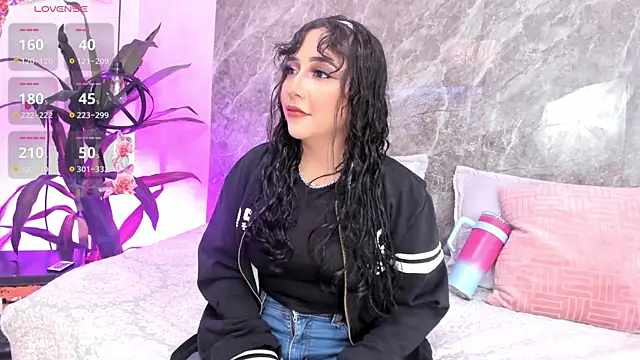 Snapshot of Megan_Stein chatting on July 17, 2026, 9:45 pm Megan Stein online show from July 17, 2026, 9:45 pm