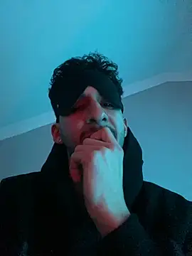 Snapshot of hardboii00 chatting on March 12, 2026, 1:00 am hardboii00 online show from March 12, 2026, 1:00 am