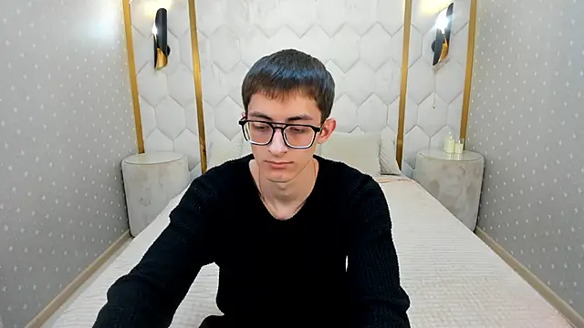 RonBevs online show from June 7, 2026, 7:41 pm