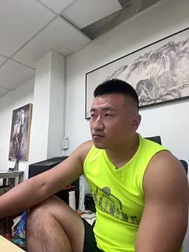 Cunzhangshibage02 online show from April 27, 2026, 1:42 pm