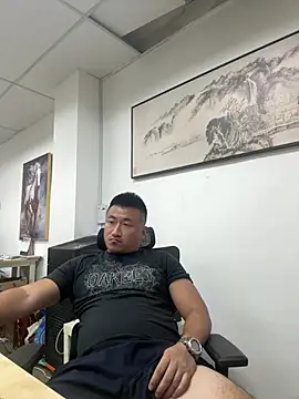 Cunzhangshibage02 online show from April 16, 2026, 12:17 pm