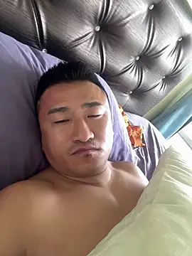 Cunzhangshibage02 online show from April 19, 2026, 12:22 am