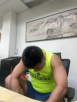 Snapshot of Cunzhangshibage02 chatting on June 30, 2026, 12:27 pm Cunzhangshibage02 online show from June 30, 2026, 12:27 pm