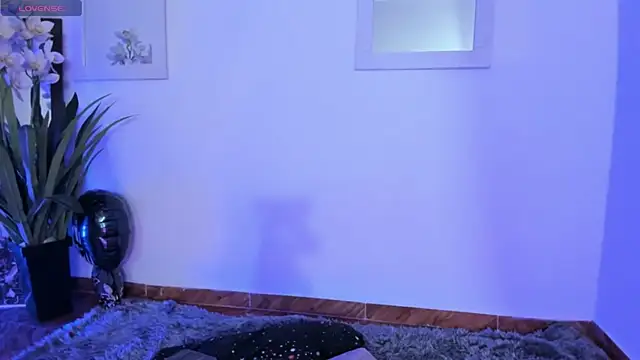 Dimitra hells online show from April 25, 2026, 9:34 pm