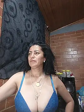 Snapshot of Alexandrina chatting on May 15, 2026, 10:52 pm Alexandrina online show from May 15, 2026, 10:52 pm
