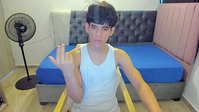 Josy 11 online show from March 22, 2026, 10:11 pm