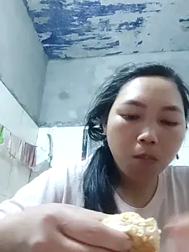 Snapshot of chekoko chatting on May 12, 2026, 11:49 am chekoko online show from May 12, 2026, 11:49 am