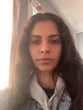 karlatiburcio online show from April 29, 2026, 3:16 pm