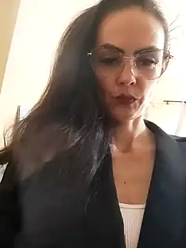 pimentinha02 online show from April 8, 2026, 1:45 pm