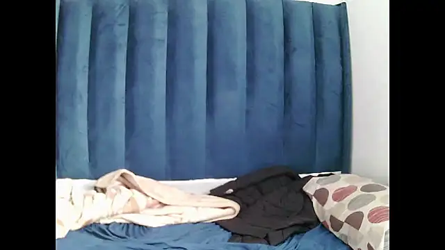 MelaniBbe online show from March 27, 2026, 10:16 am