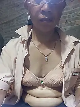 Heli pusy online show from July 25, 2026, 5:59 am