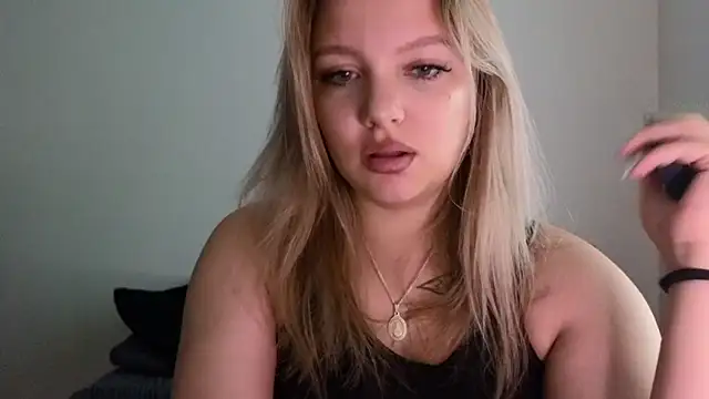 bettyloveu online show from July 14, 2026, 4:06 am