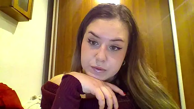 Snapshot of LolaSeduce chatting on March 13, 2026, 9:31 pm LolaSeduce online show from March 13, 2026, 9:31 pm