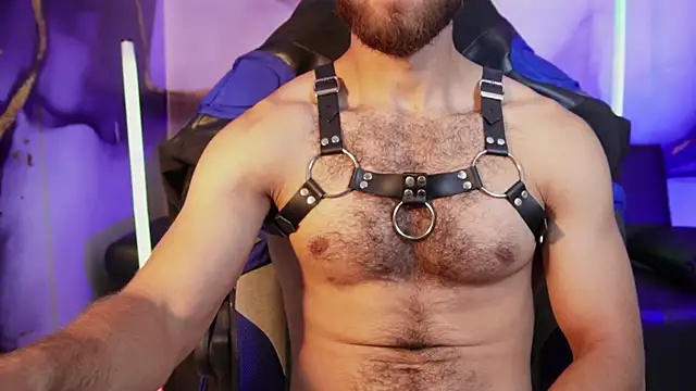 Oliver Dallas1 online show from July 30, 2026, 5:28 am