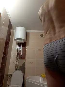 Olyaroman online show from March 17, 2026, 4:59 am