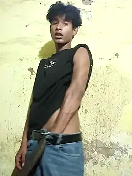 YourTeenBoy21 online show from June 11, 2026, 2:33 am