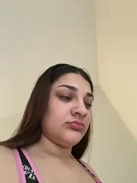 Snapshot of treasurebabii chatting on June 9, 2026, 7:59 pm treasurebabii online show from June 9, 2026, 7:59 pm