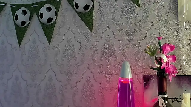 RileyNymph online show from July 1, 2026, 3:07 am
