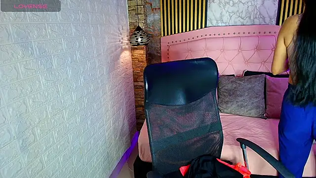 AishaCambell  online show from April 30, 2026, 10:22 am