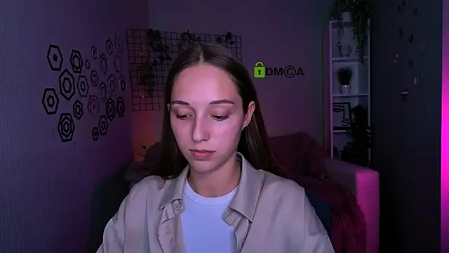 elara night1 online show from April 2, 2026, 1:29 pm