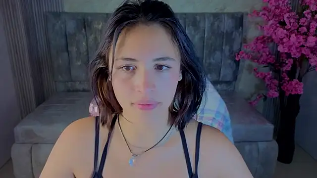 bonnie 1s online show from June 17, 2026, 8:08 pm