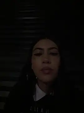 Snapshot of baddiesad chatting on April 13, 2026, 2:37 am baddiesad online show from April 13, 2026, 2:37 am