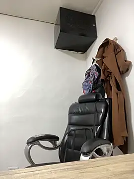 Snapshot of baddiesad chatting on April 1, 2026, 11:12 pm baddiesad online show from April 1, 2026, 11:12 pm