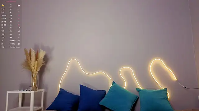 Snapshot of Emma_dream_ chatting on March 20, 2026, 5:19 am Emma dream online show from March 20, 2026, 5:19 am