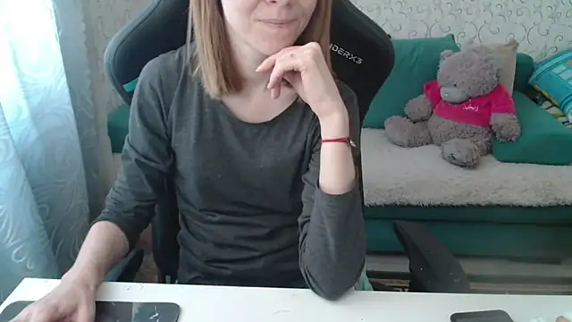 Cleo Sertori  online show from March 21, 2026, 10:31 am