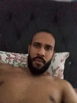 Snapshot of Casalseduz26 chatting on March 25, 2026, 5:56 pm Casalseduz26 online show from March 25, 2026, 5:56 pm