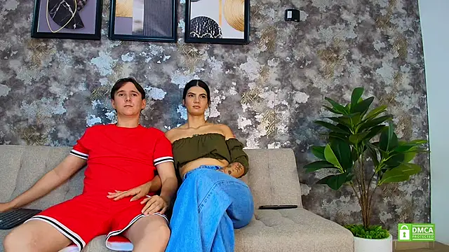 Mariana and Ronny online show from June 21, 2026, 5:02 am