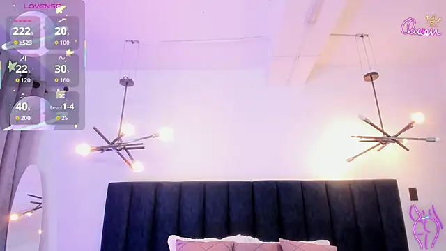 kirasweet7 online show from May 1, 2026, 3:55 am