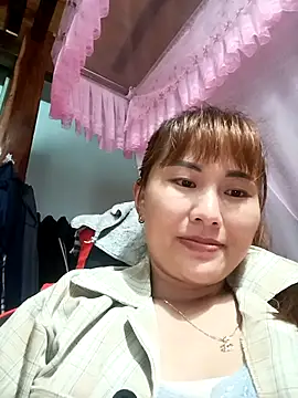 Lucxy-ki6 online show from July 5, 2026, 3:55 am