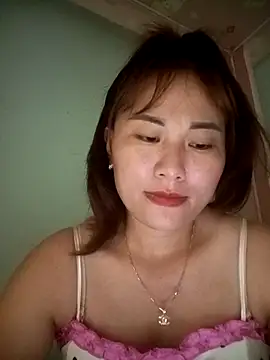 Lucxy-ki6 online show from June 25, 2026, 4:32 am