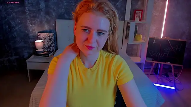 Shiny Liss online show from May 31, 2026, 1:44 am
