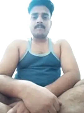 Snapshot of Decentlover67 chatting on April 15, 2026, 2:21 pm Decentlover67 online show from April 15, 2026, 2:21 pm