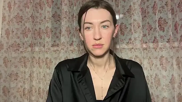 Snapshot of Julia182 chatting on March 21, 2026, 7:40 pm Julia182 online show from March 21, 2026, 7:40 pm