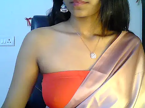 Hot Deepansi02 online show from July 5, 2026, 5:09 pm