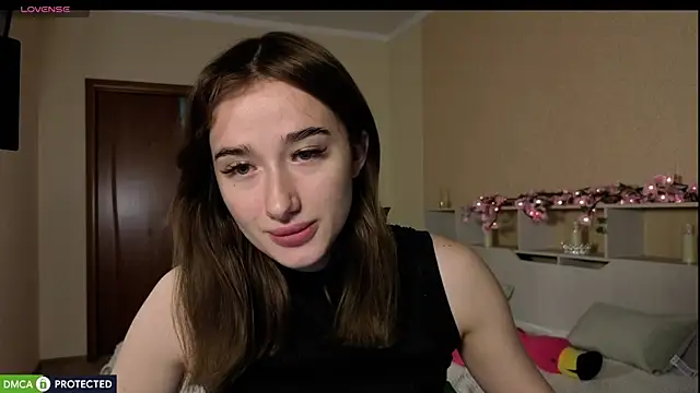Lady Sunrise12 online show from July 15, 2026, 1:34 am