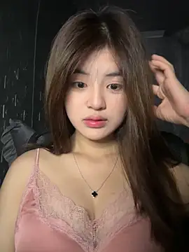 Snapshot of Sweet20-20 chatting on March 14, 2026, 4:24 pm Sweet20-20 online show from March 14, 2026, 4:24 pm