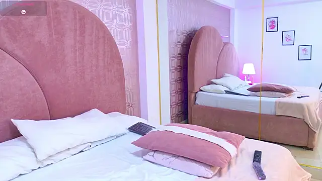 Melissa Elana online show from March 26, 2026, 12:36 pm