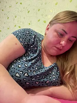 Lora Loreen Mommy online show from March 19, 2026, 9:31 am