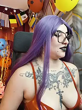 LilithDark666 online show from July 7, 2026, 1:14 pm