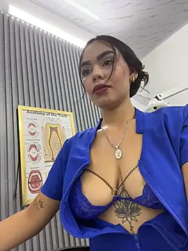 daniela-sexy online show from June 30, 2026, 3:01 pm