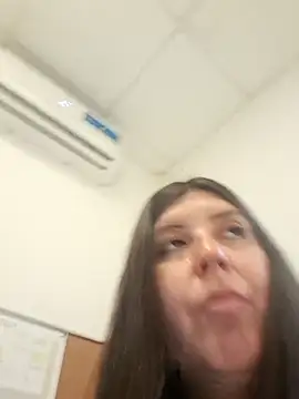 melucita online show from March 17, 2026, 11:35 am