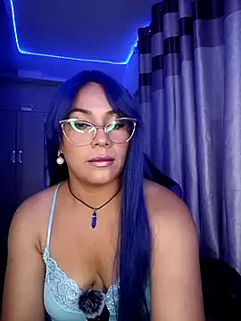 PiscisGirl online show from May 4, 2026, 7:11 am