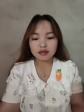 Mina xYx online show from July 28, 2026, 3:14 am